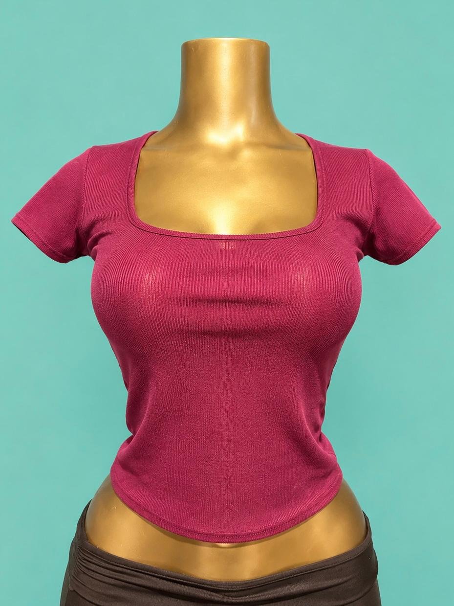 347326c8-2135-41d8-a49a-6dd141179755 Remera cuello ovalado - Imagen 1